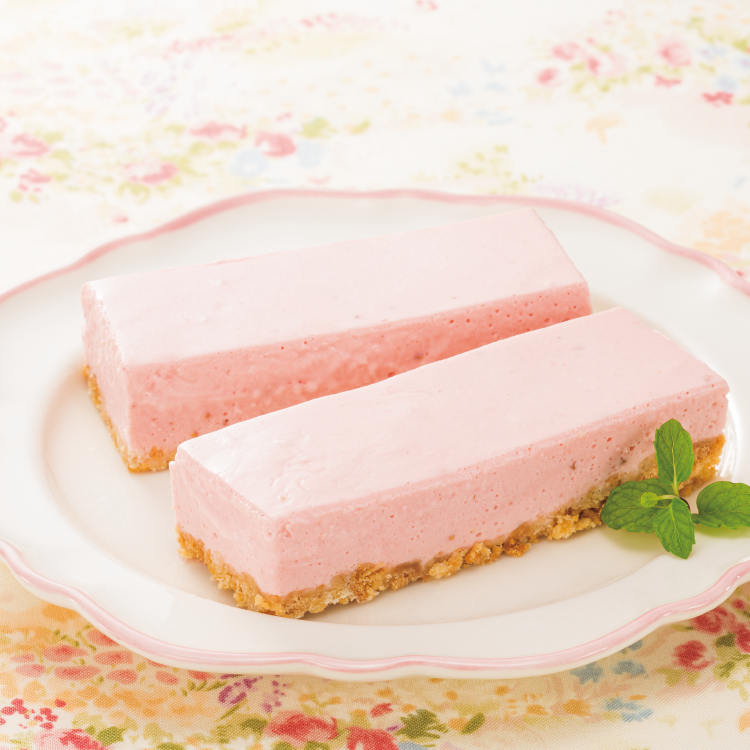 いちごのレアチーズケーキ